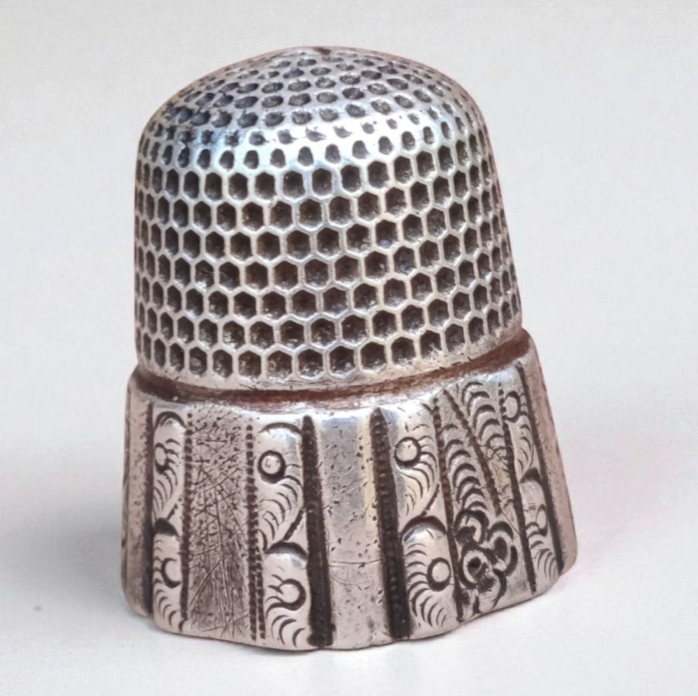 Vintage Sterling Thimble